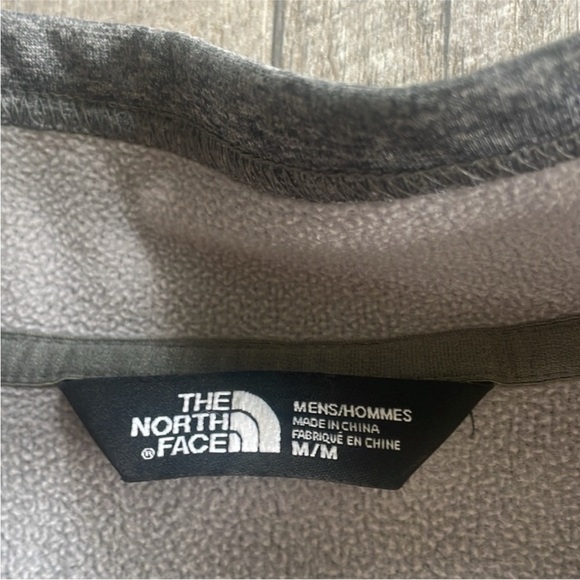 The North Face Size Medium Dark Grey Full Zip Sweatshirt Jacket. - Picture 5 of 7